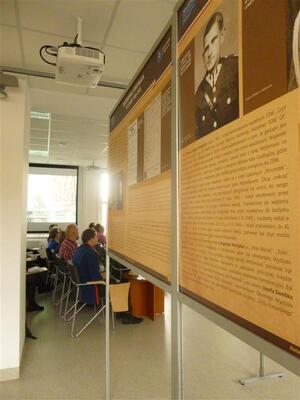 Uczestnicy szkolenia mogli zapoznać się z wystawą „Wejherowo w okresie niemieckiej okupacji 1939-1945”
