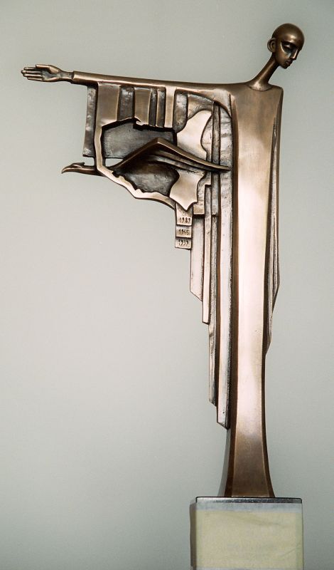 Statuetka Kustosz Pamięci Narodowej