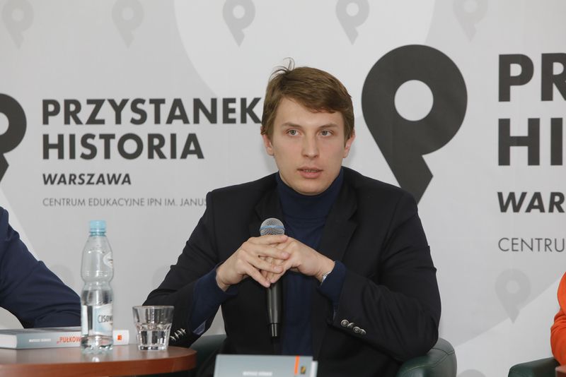 Mateusz Hübner – autor książki „»Pułkownicy«. Rdzeń środowiska piłsudczyków w systemie polityczno-ustrojowym II Rzeczypospolitej” – 19 maja 2021. Fot. Piotr Życieński (IPN)