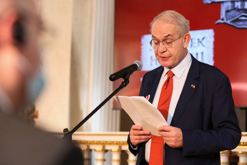 Dirk Verbeke, sekretarz Miasta Tielt, pielęgnujący pamięć o polskich żołnierzach wyzwalających Belgię. Fot. Mikołaj Bujak (IPN)