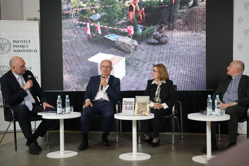 Dyskusja „Ravensbrück – pamięć o ofiarach niemieckiej zbrodni” – 27 kwietnia 2022. Fot. Aleksandra Wierzchowska (IPN)