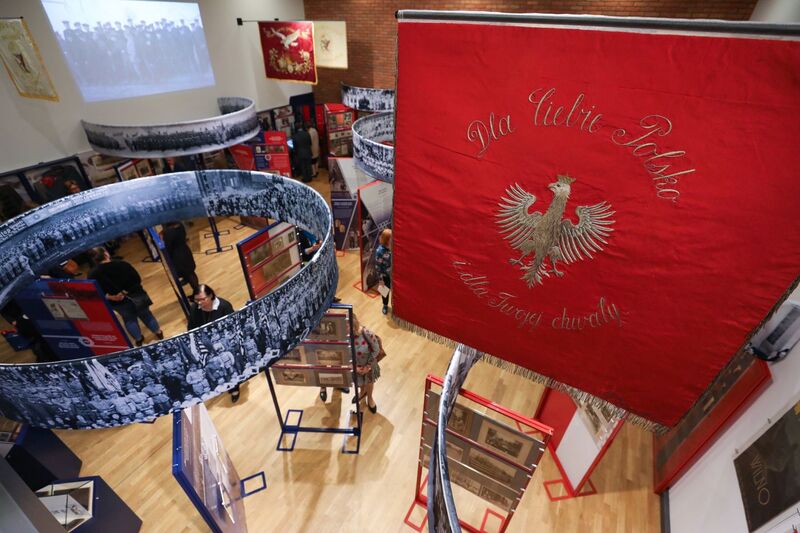 Otwarcie wystawy „»Ramię krzep – Ojczyźnie służ«. 135 rocznica powstania Sokolstwa Polskiego w Ameryce” – Warka, 16 września 2022. Fot. Mikołaj Bujak (IPN)