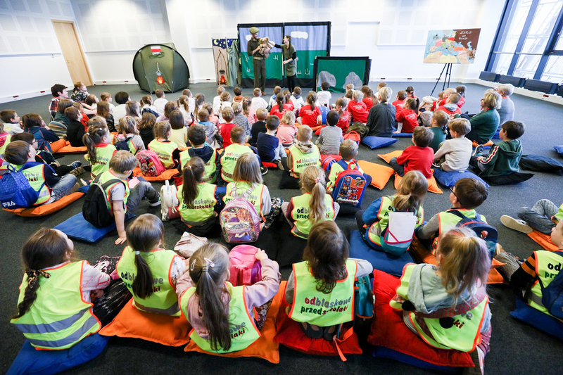 Spektakle „Miś Wojtek” na Kongresie Pamięci Narodowej – Warszawa, 13 kwietnia 2023. Fot. Sławek Kasper (IPN)