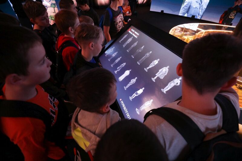 Wystawa „Szlaki Nadziei. Odyseja Wolności” podczas Kongresu Pamięci Narodowej – Warszawa, 14 kwietnia 2023. Fot. Mikołaj Bujak (IPN)