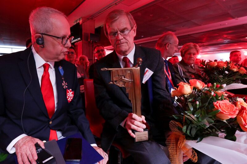 Uroczyste wręczenie nagród „Kustosz Pamięci Narodowej” – Kongres Pamięci Narodowej, PGE Narodowy, 15 kwietnia 2023. Fot. Mikołaj Bujak (IPN)