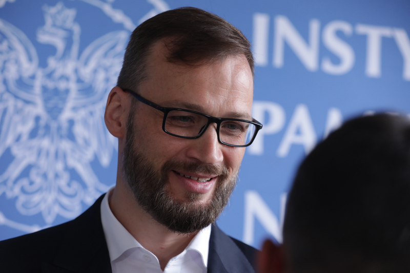 Śledztwo w sprawie śmierci Jana Samsonowicza – konferencja prasowa prezesa IPN dr. Karola Nawrockiego i dyrektora pionu śledczego IPN Andrzeja Pozorskiego – Gdańsk, 30 czerwca 2023. Fot. Mikołaj Bujak (IPN)