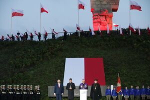 Uroczystości pod Pomnikiem Obrońców Wybrzeża na Westerplatte – 1 września 2023. Fot. Mikołaj Bujak (IPN)