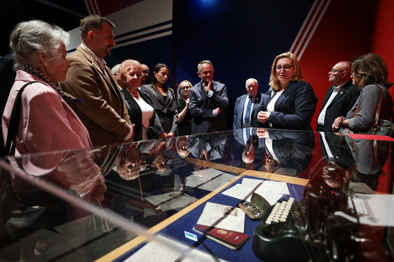 Wernisaż wystawy „Ramię krzep – Ojczyźnie służ”. Historia Sokolstwa Polskiego w Ameryce, Muzeum II Wojny Światowej w Gdańsku, 29 września 2023. Na zdj. dyrektor Archiwum IPN Marzena Kruk. Fot. Mikołaj Bujak (IPN)