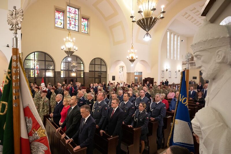 Uroczystość odsłonięcia tablicy pamięci Ofiar Niemieckiej Zbrodni Pomorskiej – Starogard Gdański, 2 października 2023. Fot. Mikołaj Bujak (IPN)