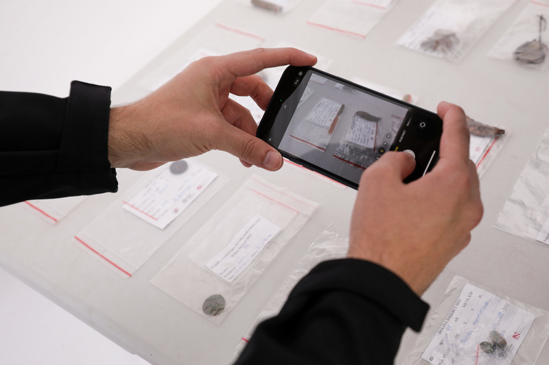 Konferencja prasowa prezesa IPN dr. Karola Nawrockiego i szefa pionu śledczego IPN prok. Andrzeja Pozorskiego w Narodowym Dniu Pamięci Ofiar Niemieckiej Zbrodni Pomorskiej 1939 r. Fot. Mikołaj Bujak (IPN)