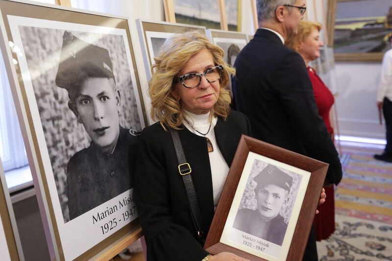 Uroczystość wręczenia not identyfikacyjnych – Warszawa, 1 grudnia 2023. Fot. Mikołaj Bujak (IPN)