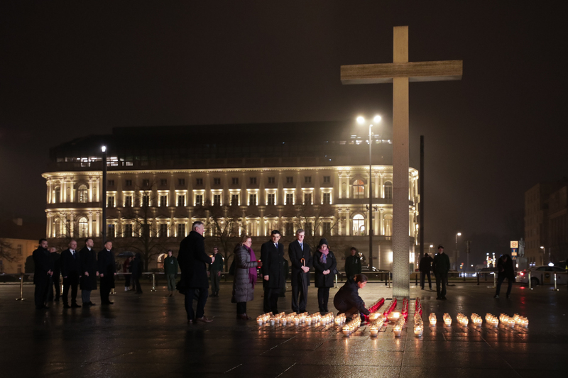 Światło Wolności – w hołdzie ofiarom stanu wojennego – Warszawa, 13 grudnia 2023. Fot. Mikołaj Bujak (IPN)