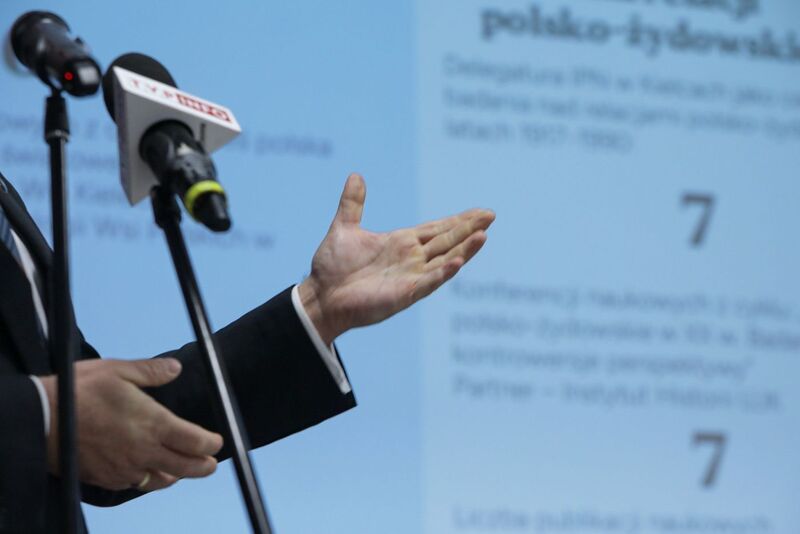 Briefing prezesa IPN dr. Karola Nawrockiego w 25. rocznicę przyjęcia ustawy o IPN – Kielce, 18 grudnia 2023. Fot. Mikołaj Bujak (IPN)