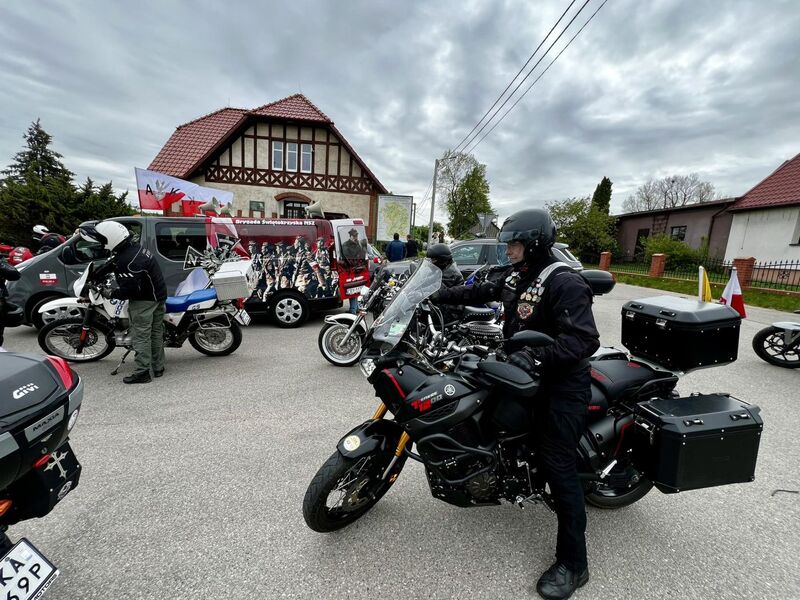 IV Motocyklowy Rajd Pamięci im. Zdzisława Badochy „Żelaznego” – 11 maja 2024. Fot. Robert Kwiatek (Federacja Młodzieży Walczącej)
