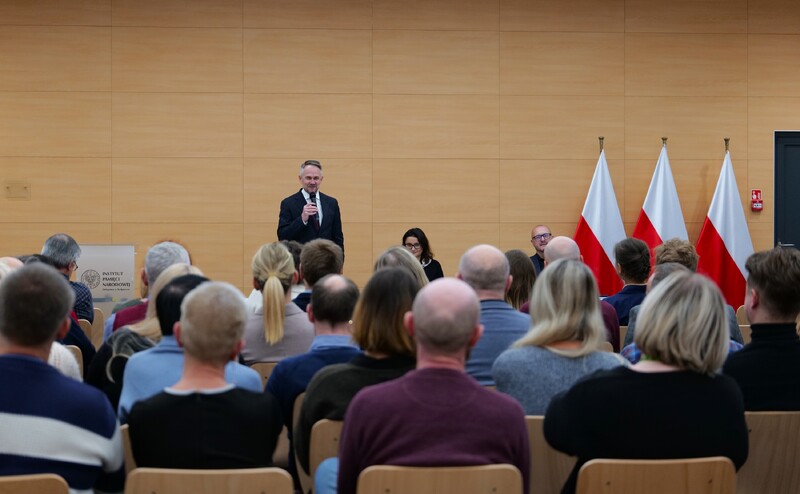 Wizyta dyrektora IPN Gdańsk dr. Marka Szymaniaka w bydgoskiej Delegaturze IPN