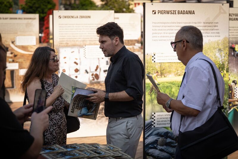 Otwarcie wystawy „Archeologia Zbrodni. Niemieckie zbrodnie w Chojnickiej Dolinie Śmierci” – Gdańsk, 29 sierpnia 2024, fot. Roman Jocher