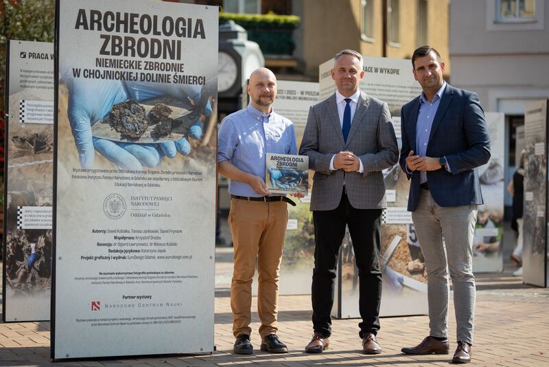 Otwarcie wystawy „Archeologia Zbrodni. Niemieckie zbrodnie w Chojnickiej Dolinie Śmierci” – Gdańsk, 29 sierpnia 2024, fot. Roman Jocher