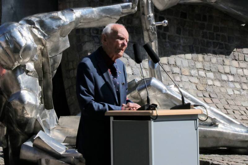 Uroczystości pod pomnikiem Obrońców Poczty Polskiej