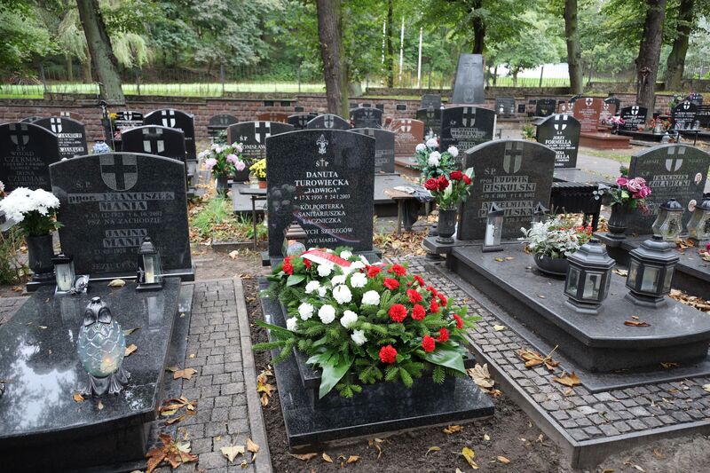 Uroczystość oddania hołdu harcerce Szarych Szeregów św. pamięci Danucie Turowieckiej