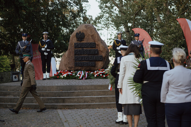 85_rocznica_powstania_Polskiego_Panstwa_Podziemnego_293613_1280px