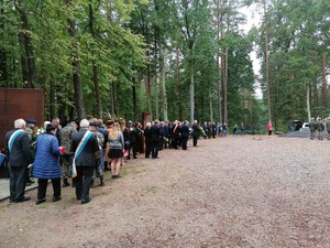 Uroczystości 81. rocznicy zbrodni w Lesie Szpęgawskim