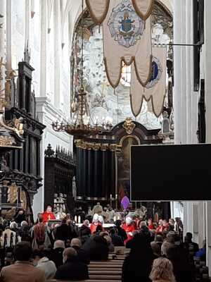 Ingres abp Tadeusza Wojdy 28 marca w katedrze oliwskiej z udziałem dyrektora IPN Gdańsk
