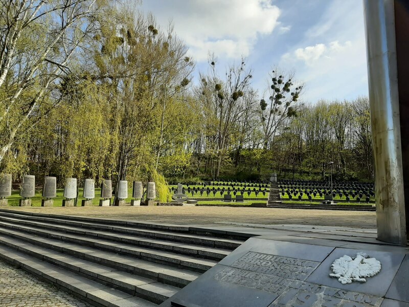 Mogiła w Mniszku – miejscu zbrodni niemieckich #7