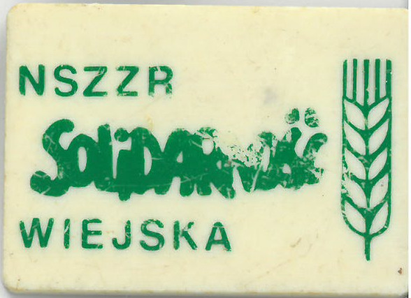 Plakieta rolniczej Solidarności z Archiwum IPN Gdańsk