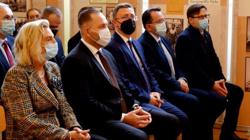 uroczystości w III LO