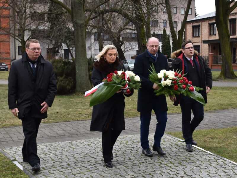 prof. Mirosław Golon, Ambasador Anna Maria Anders, Wiceprezes IPN, dr Mateusz Szpytma; Dyrektor IPN Gdańsk dr Paweł Warot,