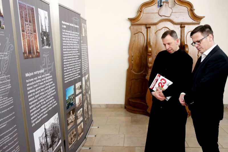 Dyrektor IPN Oddział w Gdańsku dr Paweł Warot spotkał się z o. Marcinem Szaforsem, rektorem kościoła św. Józefa