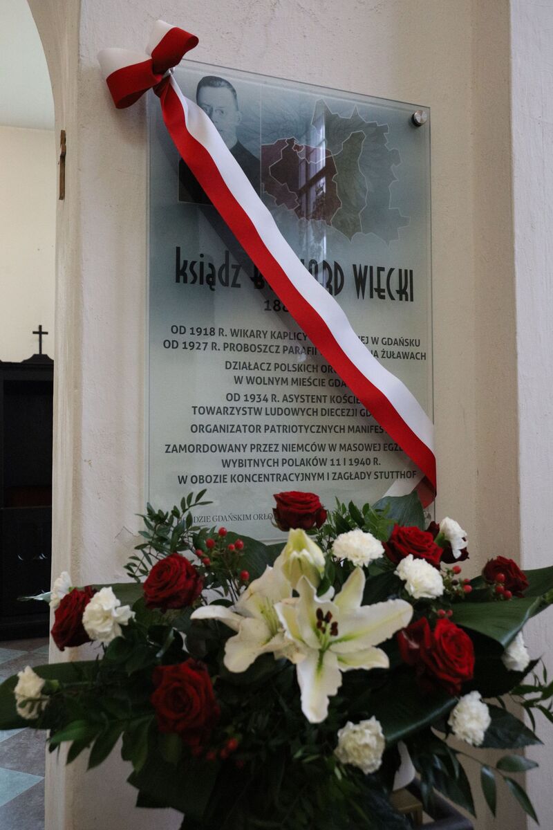Uroczystość odsłonięcia tablicy ks. Bernarda Wieckiego - Gdańsk, 17 marca 2024