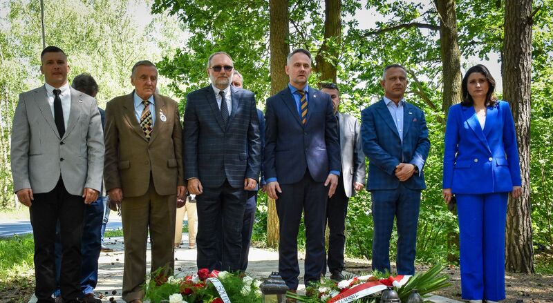 Podpisanie porozumienia o współpracy pomiędzy Instytutem Pamięci Narodowej Oddział w Gdańsku a pięcioma Regionami NSZZ „Solidarność” - Bydgoszcz, 17 maja 2024, fot. Arkadiusz Wojtasiewicz/IPN, Piotr Wiejak/IPN