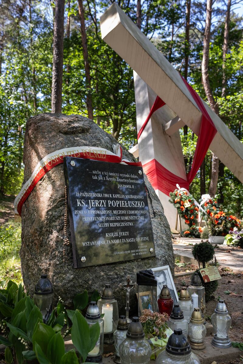Podpisanie porozumienia o współpracy pomiędzy Instytutem Pamięci Narodowej Oddział w Gdańsku a pięcioma Regionami NSZZ „Solidarność” - Bydgoszcz, 17 maja 2024, fot. Arkadiusz Wojtasiewicz/IPN, Piotr Wiejak/IPN
